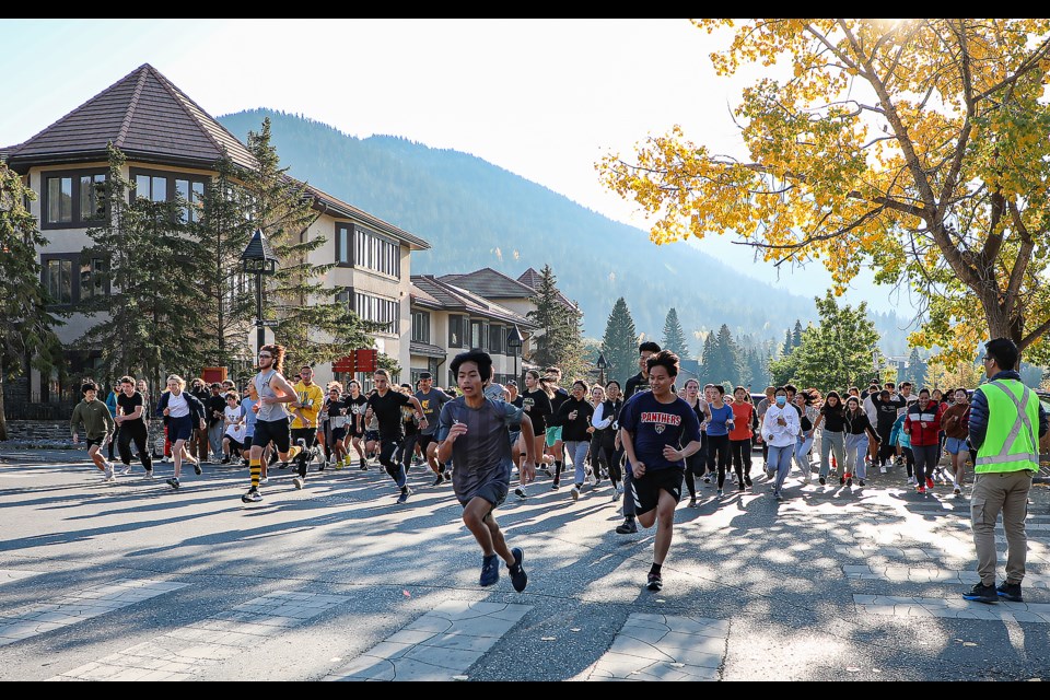 Banff Community High School students and staff participate in the 2.5-kilometre trot along the river trails for the 49th annual Thanksgiving tradition in Banff on Friday (Oct. 7). JUNGMIN HAM RMO PHOTO