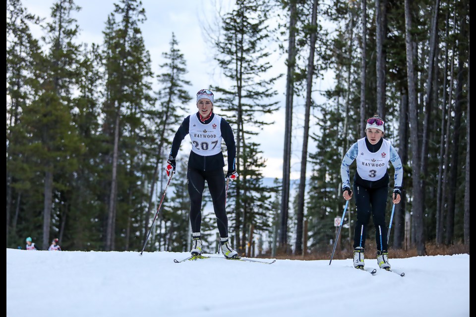Dahria Beatty, left, and Anna Parent ski Frozen Thunder in 2022 at the Canmore Nordic Centre. JUNGMIN HAM RMO PHOTO