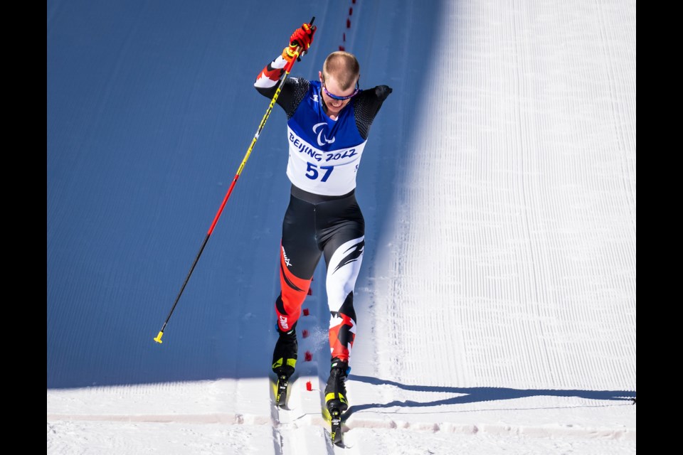 Canada's Mark Arendz competes in the long distance cross country event at the Zhangjiakou Biathlon Centre. DAVE HOLLAND / CANADIAN PARALYMPIC COMMITTEE PHOTO