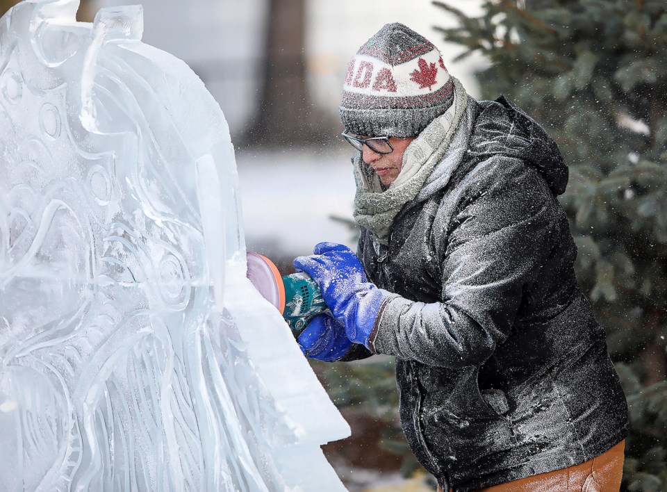 20230225-ice-carving-canmore-winter-feastival-jh-0005
