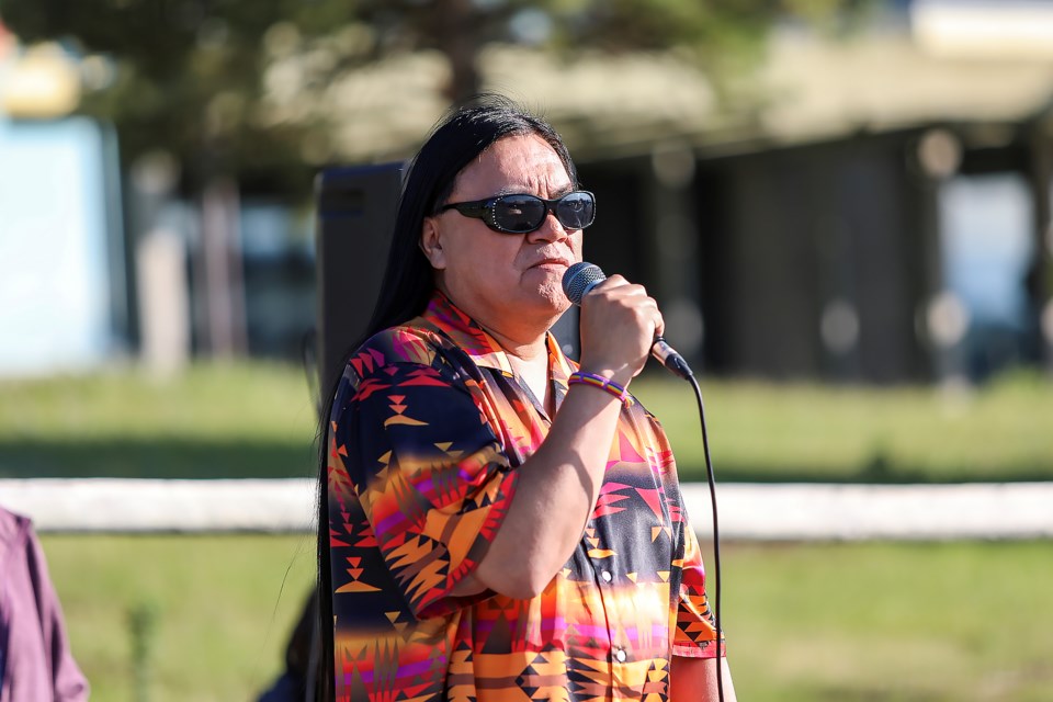 Kenny Hunter speaks at a rally calling on Stoney Nakoda Nation to be financially transparent and accountable to community members at the Stoney Tribal Administration parking lot in Mînî Thnî in June. 

RMO FILE PHOTO