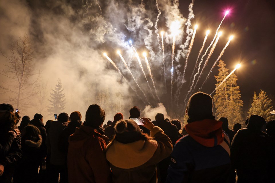 A pyrotechnic display helps ring in 2024 at Central Park in Banff on Monday (Jan. 1). JUNGMIN HAM RMO PHOTO