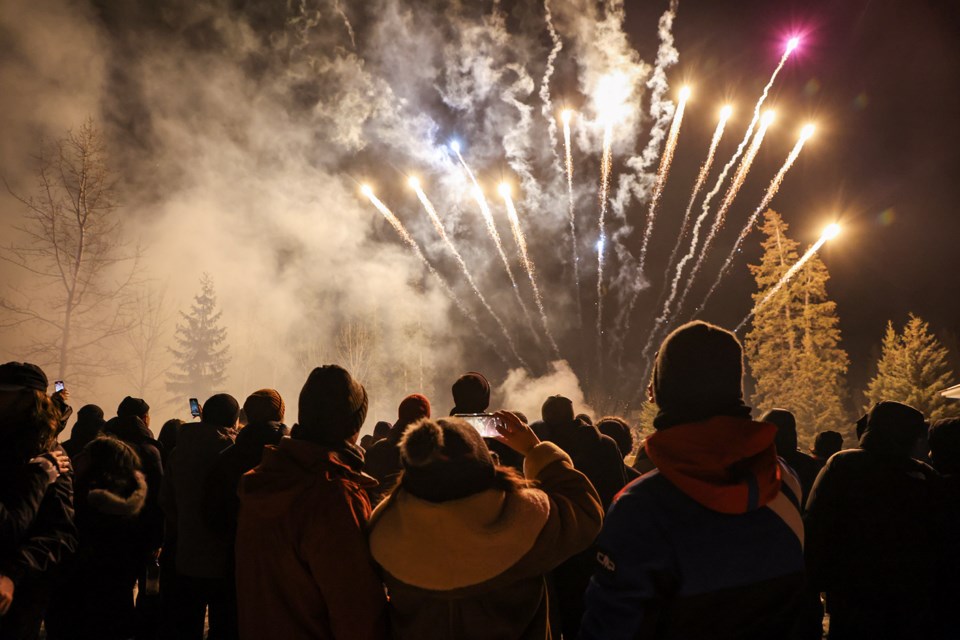 PHOTOS New Year 2024 celebrations around Banff Photo Gallery