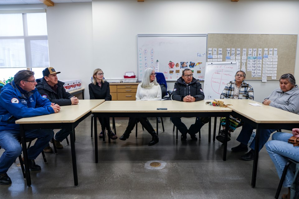 Îyârhe (Stoney) Nakoda First Nation knowledge keepers and Canadian Rockies Public Schools (CRPS) officials have a discussion about CRPS knowledge keepers program at Lawrence Grassi Middle School in Canmore on Wednesday (Feb. 7). From left: CRPS' superintendent of schools Chris MacPhee, knowledge keeper Ollie Benjamin, CRPS indigenous services coordinator Nadine Dack-Doi, CRPS chair of the board of trustees Arlene Rheaume, knowledge keeper Virgil Stephens, knowledge keeper Tracey Stevens and knowledge keeper Philomene Stevens. JUNGMIN HAM RMO PHOTO