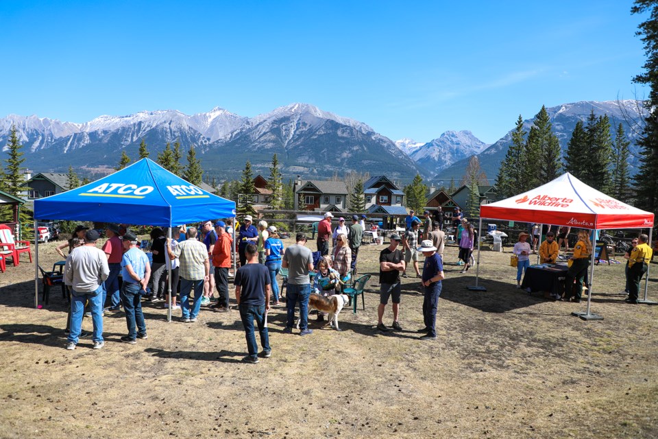 FireSmartPeaks hosted a wildfire community preparedness day to raise awareness and reduce wildfire risks in the Peaks of Grassi neighbourhood at Peaks of Grassi Park in Canmore on Saturday (May 3). JUNGMIN HAM RMO PHOTO