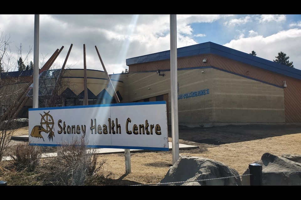 The Stoney Health Centre building in Mînî Thnî (Morley).

RMO FILE PHOTO