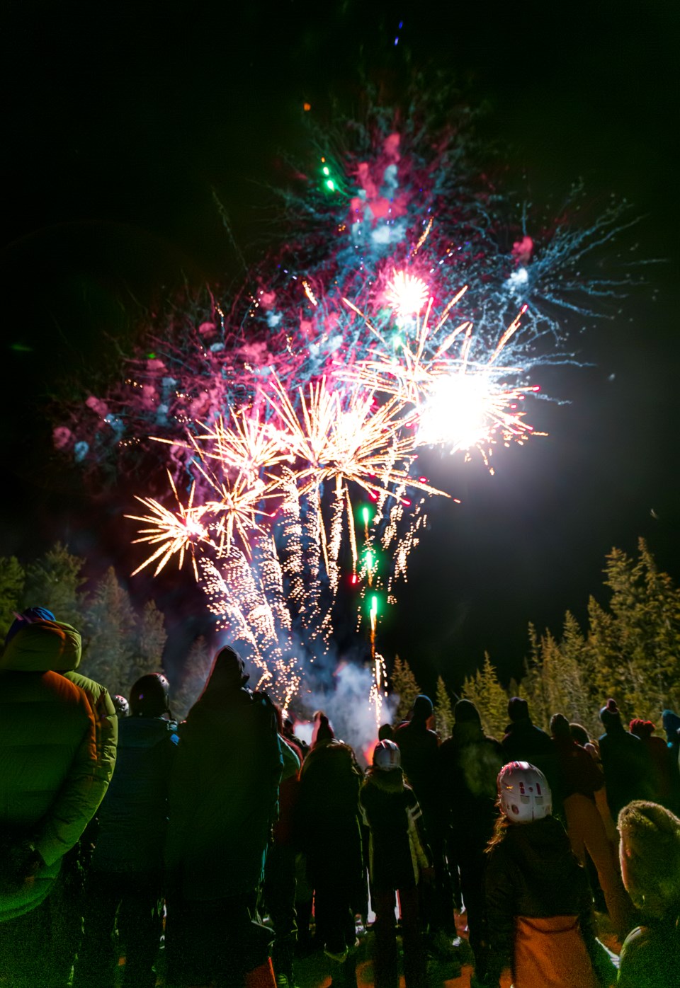 Canmore council approves 'limited' fireworks display for New Year's Eve