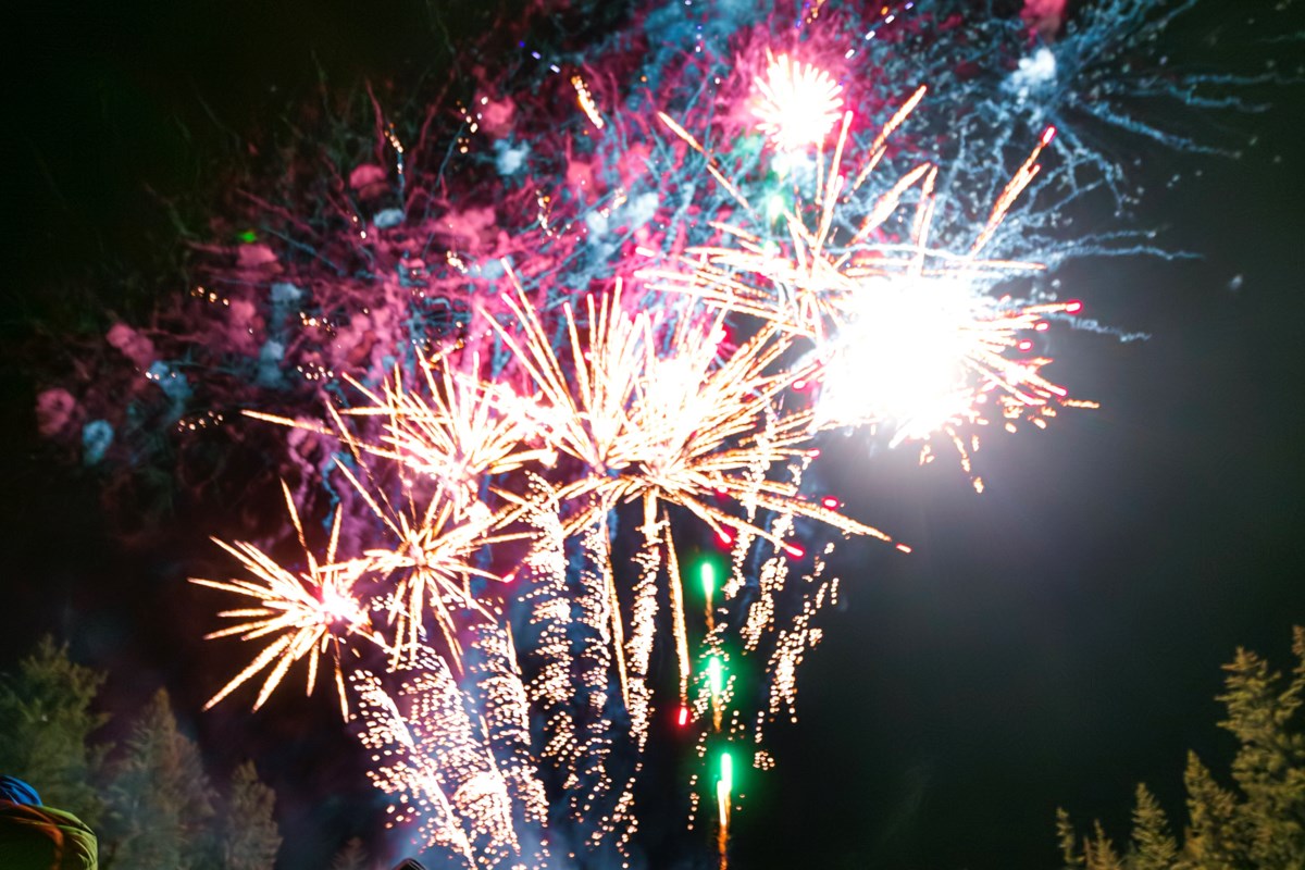 Canmore council approves 'limited' fireworks display for New Year's Eve