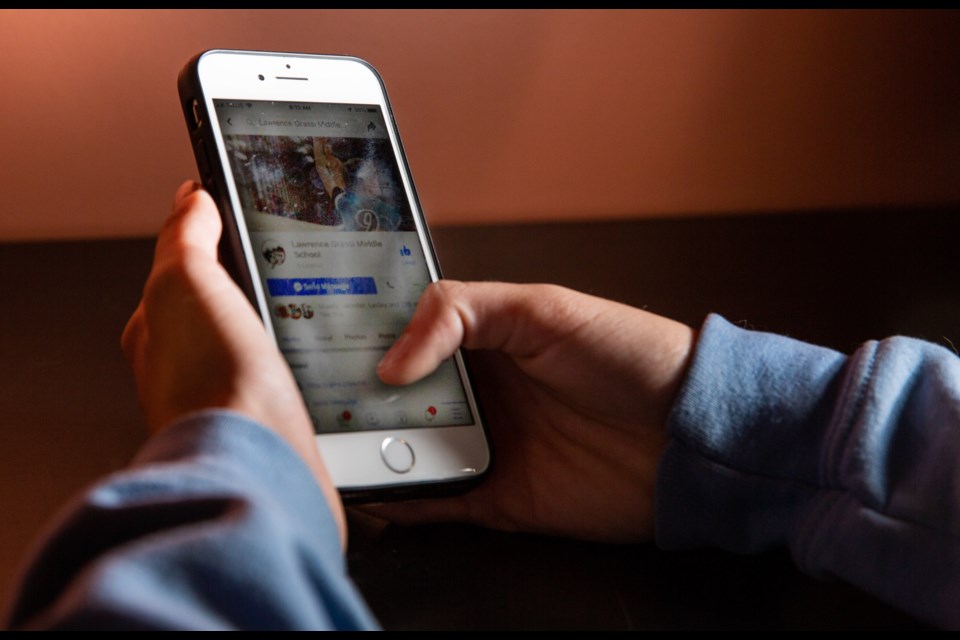 Bow Valley schools have implemented new guidelines on personal mobile device use in keeping with recent direction from the provincial government. 

RMO FILE PHOTO