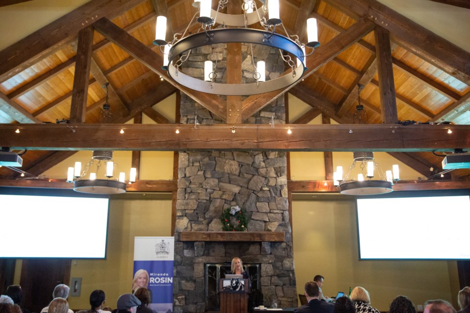 Banff-Kananaskis MLA Miranda Rosin speaks at a BOWDA meeting about the 2019 Alberta provincial budget on Friday (Nov. 22). EVAN BUHLER RMO PHOTOâ 