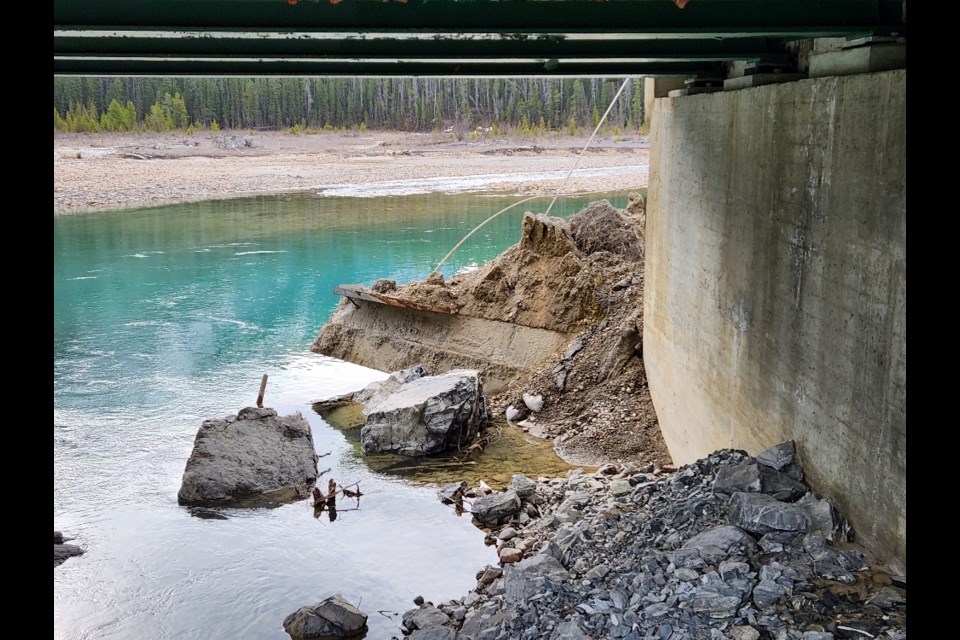 Damage on the Chancellor-Kicking Horse bridge in Yoho National Park. PARKS CANADA PHOTO