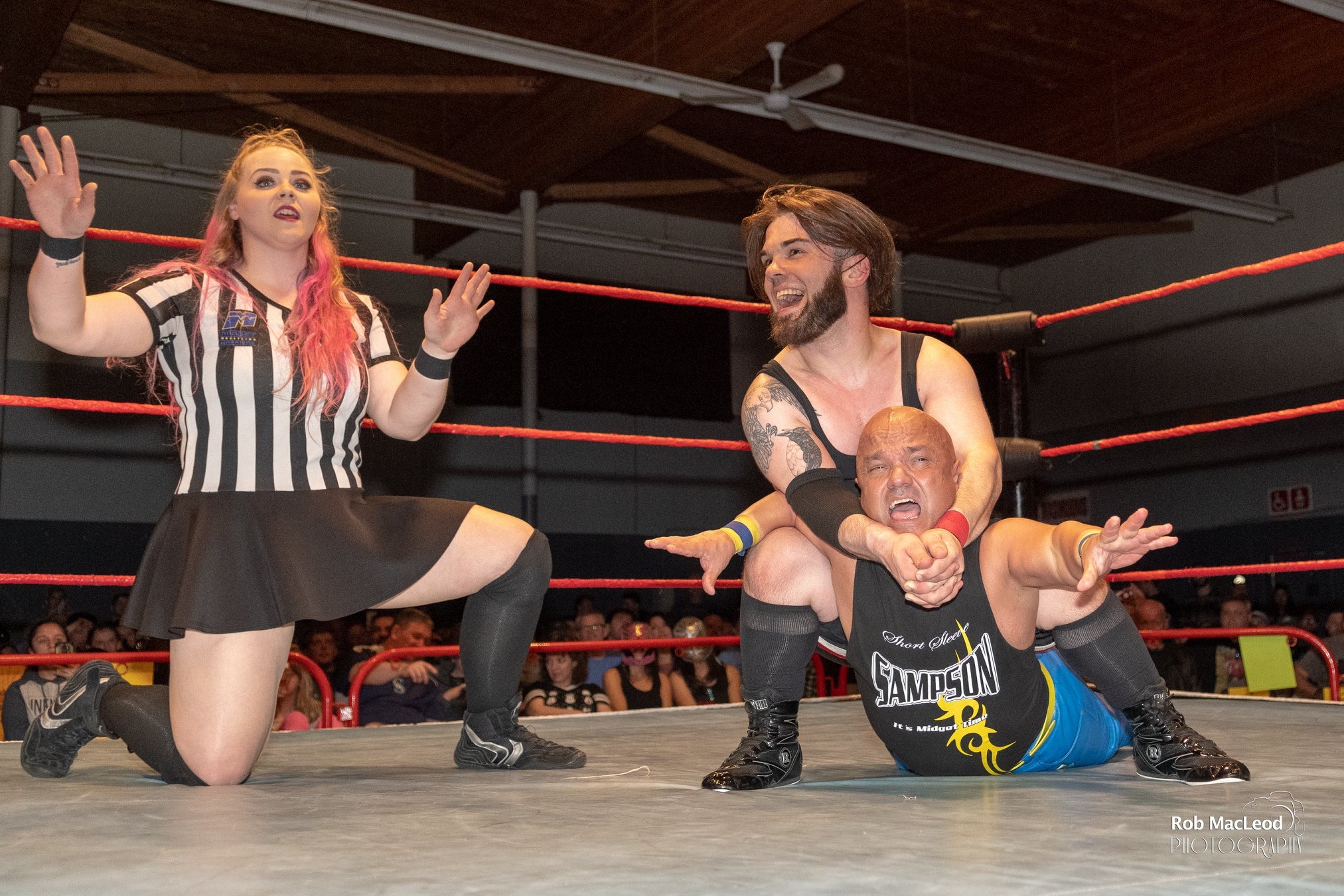 Midget wrestling top