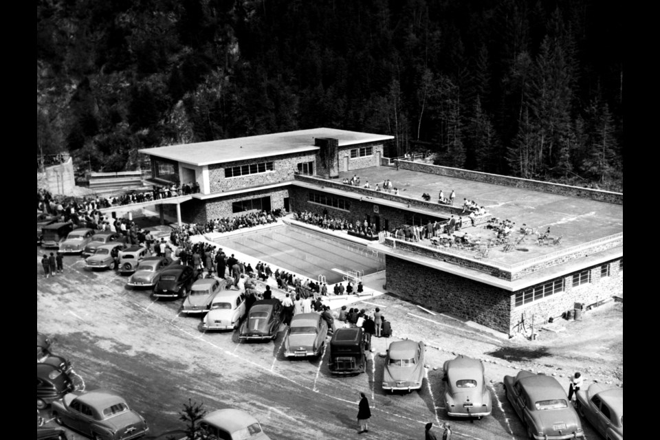 Opening ceremony at Radium Hot Springs pool, 1951. LIBRARY AND ARCHIVES CANADA