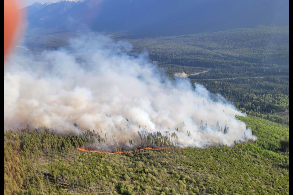 A fire near Mitchell Ridge in Kootenay National Park.
PARKS CANADA PHOTO