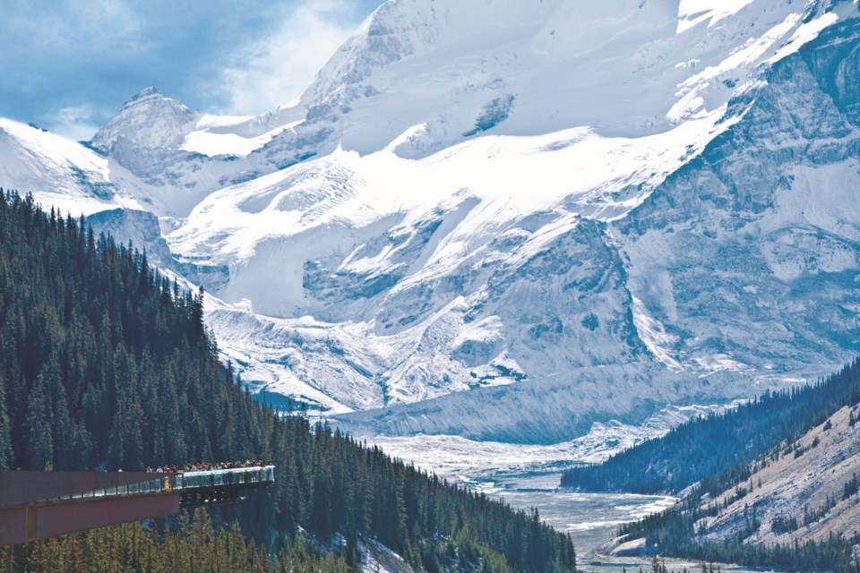 Glacier-Skywalk-View