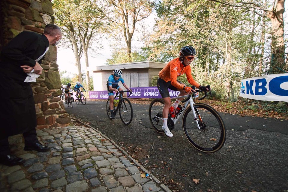 Sara Poidevin competes at the 2020 Gent Wevelgem road race in Belgium on Oct. 11. SEAN ROBINSON/VELOFOCUS.COM PHOTO