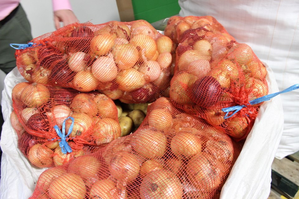 Potatoes and onions from Erdmann's Garden and Greenhouses. A fundraiser for local food banks is offering Bow Valley residents fresh vegetables from the farm this fall. SUBMITTED PHOTO