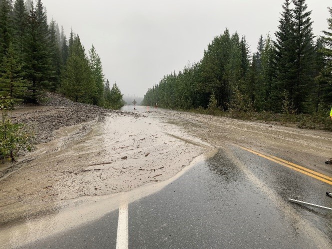Mudslides cover a section of Highway 93 North on Tuesday (Aug. 22). PARKS CANADA PHOTO