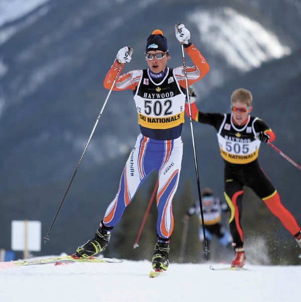 Kevin Sandau leads the pack during the team sprint.