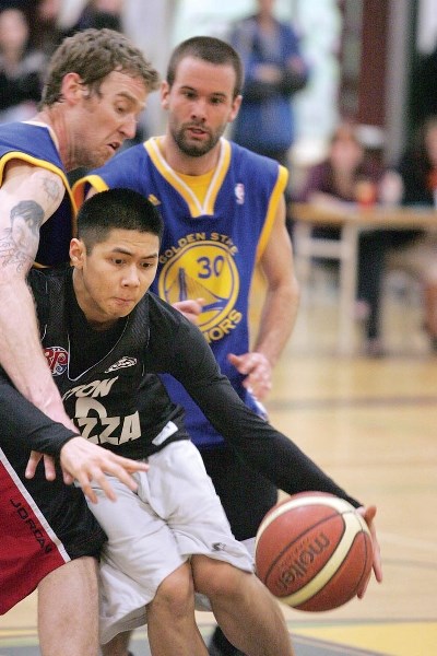 Boston Pizza’s Brendon Junmany drives toward the net during Saturday’s (April 20) Bow Valley Basketball League championship win over the PEKA Warriors at Canmore Collegiate