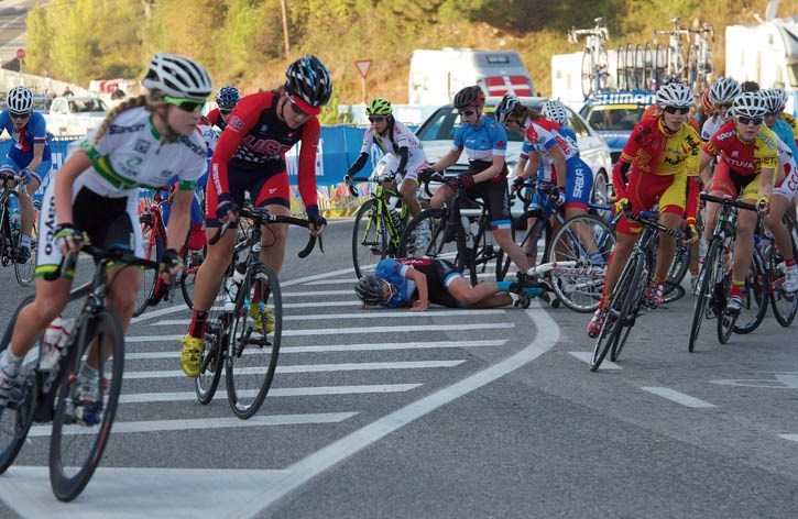 Sara Poidevin crashes during the junior women’s road race ot the world championships in Spain.
