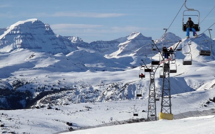 Sunshine Village is heading to court to fight Parks Canadas ban on parking along the access road to the ski hill.