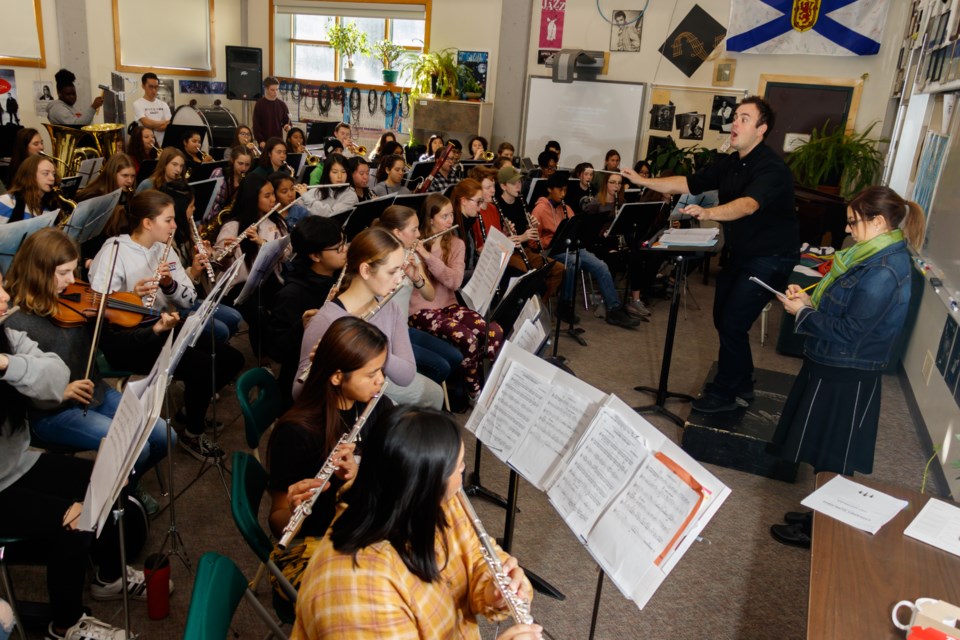 Banff Community High School music director Shane Nizinkevich prepares students for the 2019 Vic Lewis Band Festival at Canmore Collegiate High School on Thursday, Oct. 24, 2019. (Photo by Chelsea Kemp RMO PHOTO)