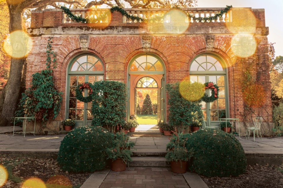 arts-holidayguide-filoli