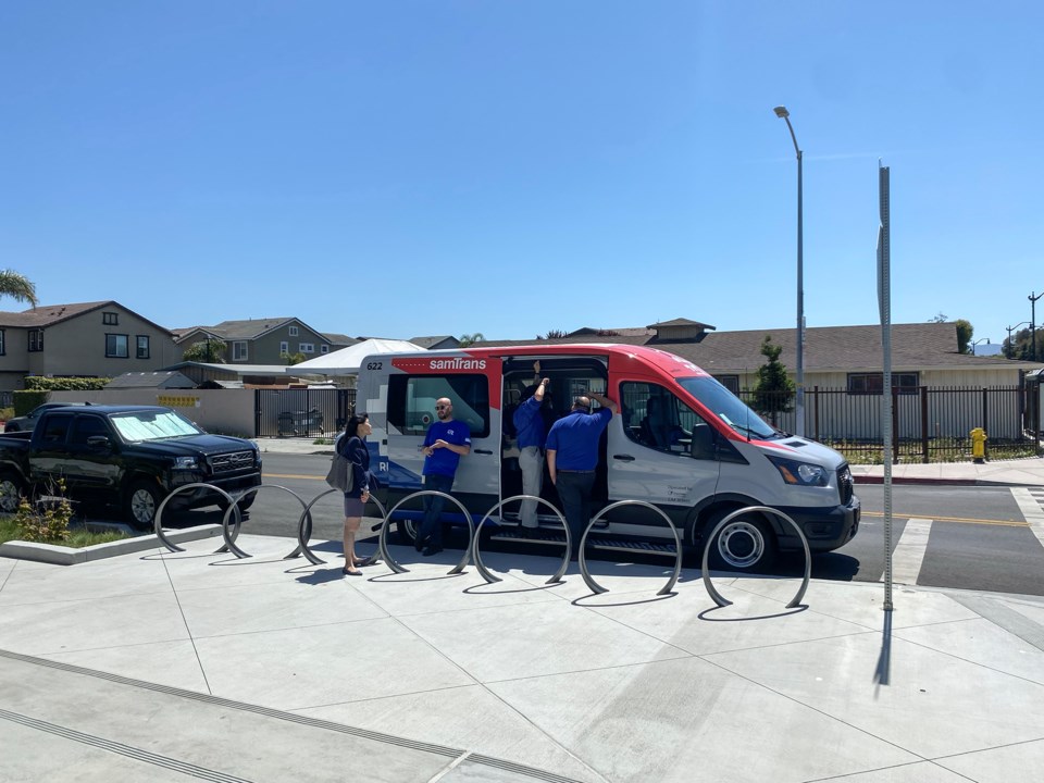 copy-of-samtrans_rideplus_eastpaloalto-01-web