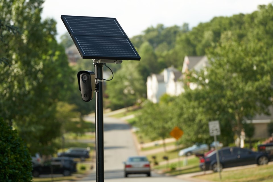 flock-safety-camera-on-pole