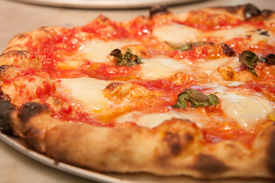 pizza-delfinia_web-4