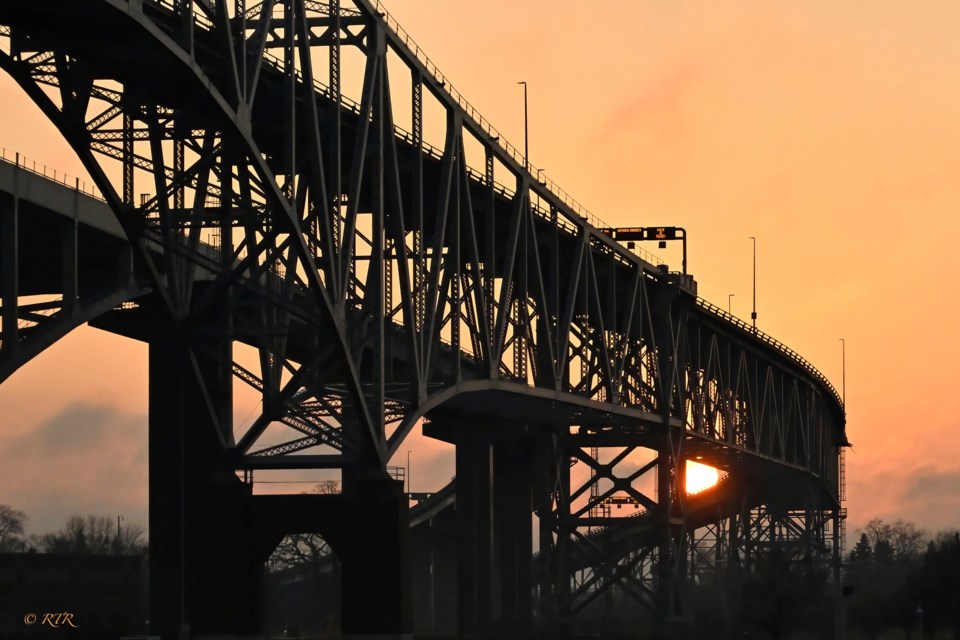 _rtr7439s-bridges-sunset-1