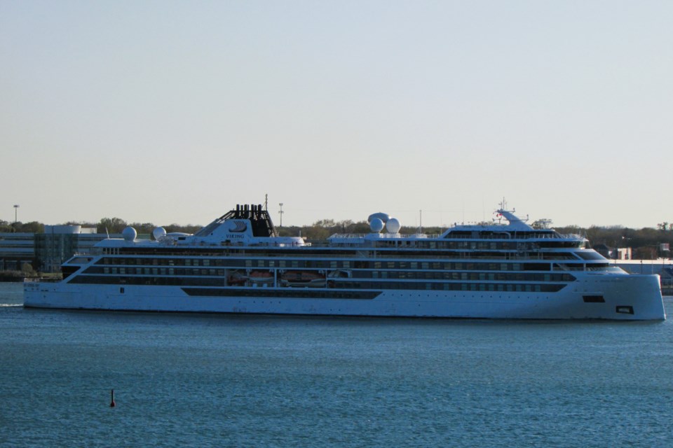 Viking Polaris, May 8