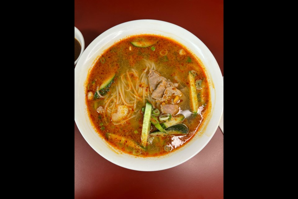 Spicy peanut rice noodle soup