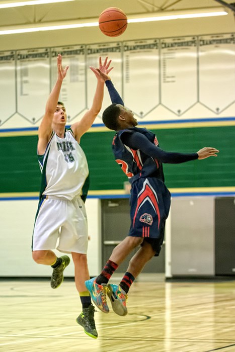 2015-03-05 St Pats SB Basketball &#8211; SWOSSA Qualifiers &#8211; Holy Rosary- D3S_6206_v1-EDIT