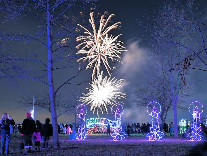 PHOTO GALLERY Celebration of Lights opening ceremonies The Sarnia