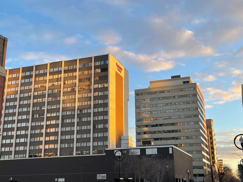Morning skyline in Regina (resize)