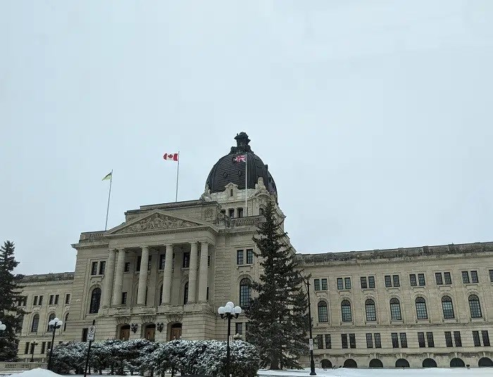 legislative-building-winter-2