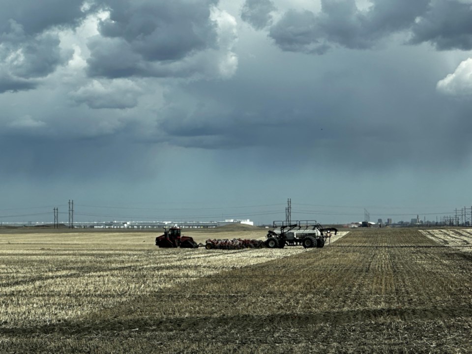 SK Seeding photo (by Grand Coulee)