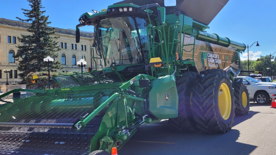 Canada’s Farm Show combine
