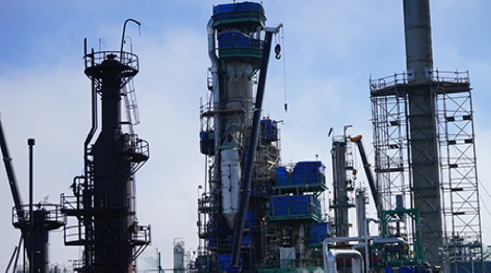 Co-Op Refinery