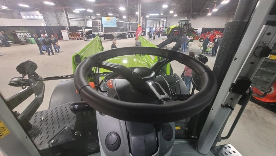 CFS-Tractor Interior