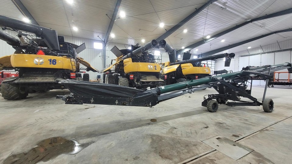 Shop – combines and auger