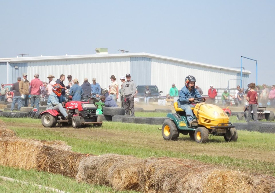 luckylakemowers3