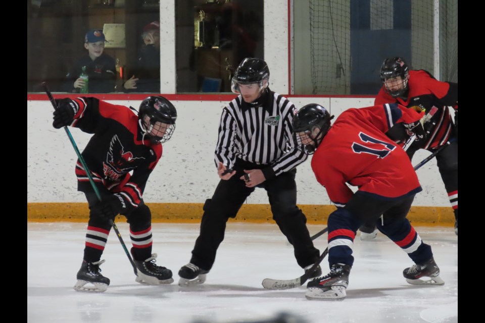 The U15 Ice Hawks battled the Maidstone Jets. Photo by Derek Ruttle.