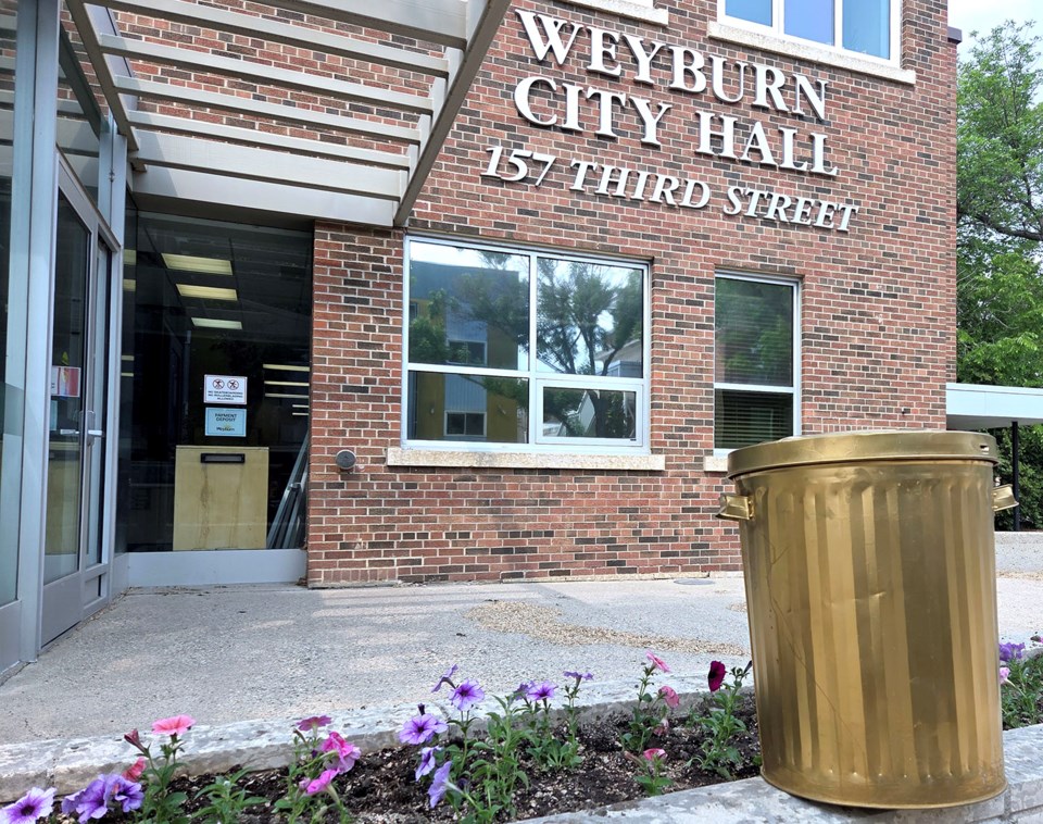 weyburngoldbin