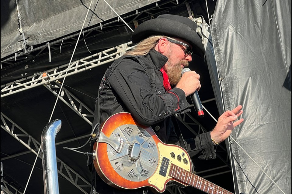 Jason McCoy, lead singer for The Road Hammers.
