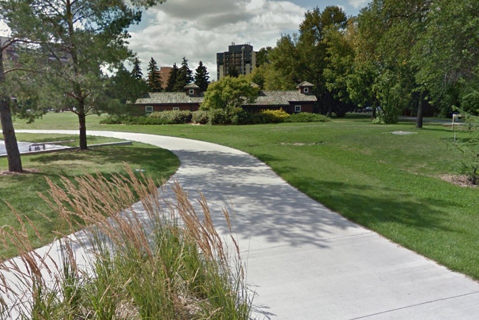 kinsmen-park-stoon