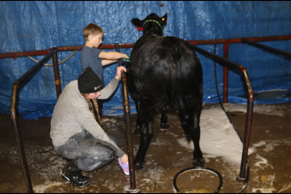 Show prep start with a trip to the wash racks.