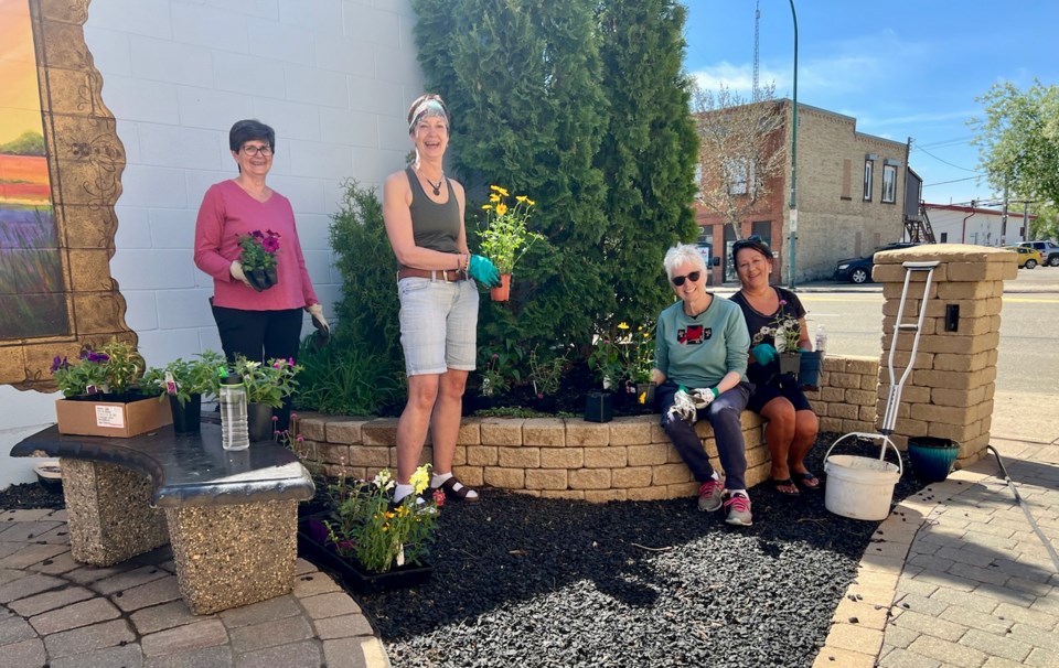 Garden on Fourth planting 